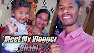 Meet My Vlogger 🎥 Bhabi 🔥