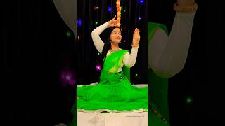 Shyama Aan Baso Song 💚 | Janmashtami Special #shorts #dancemusic #shyamaaanbaso #janmashtamispecial