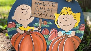 Fall Charlie Brown Wooden Door Sign | Picketsbyfaith