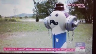 Teleexpress - kolorowy hydrant w Ciekotach