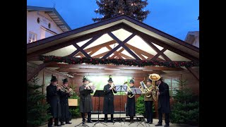 Christkindl-Markt Tölz 2019: Eröffnung durch Bläsergruppe