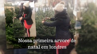 Nossa primeira árvore de Natal em Londres 🌲🥰