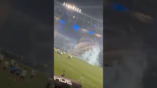 Banderazo en el Cilindro.                                      Lo mejor que tiene Racing es su gente