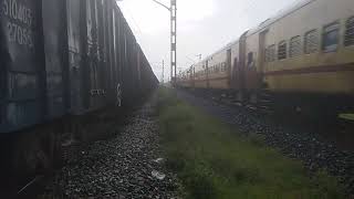 10 hours massive delayed Korba Trivandrum skips Bakal at 110kmph with dead WAP4 in heavy rains.