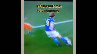 mitoma emang keras #shorts