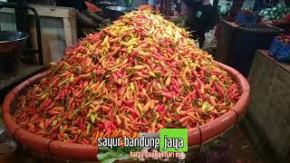 malam sampai subuh  Info  cabe,bawang dan sayuran lainya @sayurbandungjaya #pasarindukcaringin