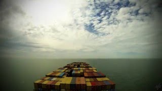 Time-lapse (120x): arrival Felixstowe (U.K.) [4K / UHD, 60fps]