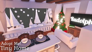 Cozy Christmas Tree - Tiny House - Adopt Me! Speed Build & Tour