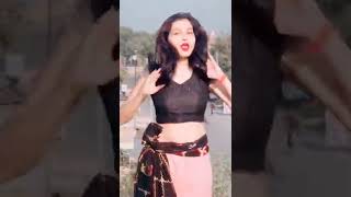 Patna girl at her roof | After make up & full dress | Hot bihari girl making Moj Video | Lehnga