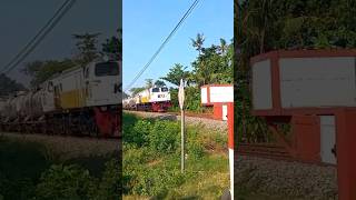 KERETA BASURI MIRING #shorts #trending #railfan