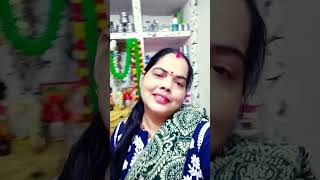 Jo Mahila Chhoti Badi Bindi Lagati Hai August Mein Unka Mahal Suhag Achcha rahata hai