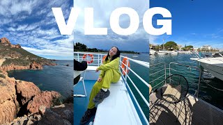 VLOG : JE DORS DANS UN BATEAU ET JE DÉCOUVRE UNE ÎLE ! ps : j’aime trop la Côte d’Azur !