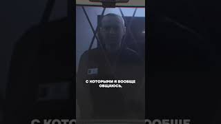 Алексей Навальный на заседании выполнял свой гражданский минимум по агитации против путина.