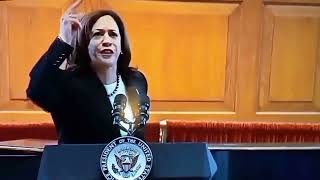 TRUMP SILENCES KAMALA!!!