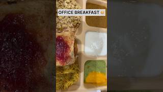 What I eat in office morning breakfast🥞office free food #officefood #officelife #shortsvideo #viral