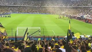 لحظة دخول لاعبين الاتحاد ورفع التيفو والنشيد 💛🖤🎼