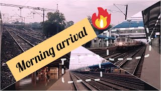 सुबह की ट्रेनों का आगमन | Morning Crossings at रानी कमलापति स्टेशन | #trainjourney #indianrailways