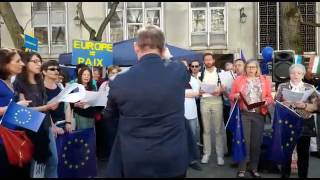 Pulse of Europe Paris "chorale"