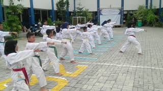 EKSKUL TAEKWONDO (LATIHAN) SMP NEGERI 32 TANGERANG