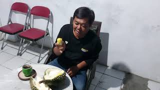 icip buah durian bawor dari kebun agroeduwisata indramayu