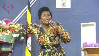 YITA YESU with Mrs Sarah Serumaga live at UCC KASUBI INNERMAN MINISTRIES  30 08 2022 YIITA YESU