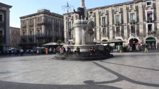 Catania Piazza Duomo con Liotro Canon 5d mark ii test