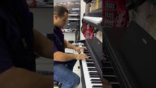 Pra que serve o pedal de sustain? Entenda como funciona na prática 🎹 #shorts