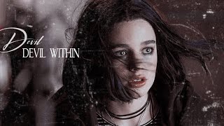 Raven Roth||The Devil Within