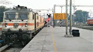 (02925) PASCHIM (COVID-19) SPECIAL Arriving At Ludhiana Junction With (GZB) WAP7 Locomotive.!