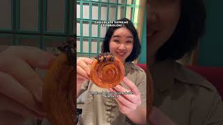 Yang CROMBOLONI-nya sempet VIRAL 🥐 #croissant #cafe #dessert #cake #pedas #spicy #kuliner #food