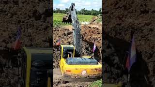 👆 Excavator Matador Shantui Stuck In Deep Mud Part 43