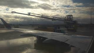 Air Canada Embraer ERJ-175 De-Icing at Toronto-Pearson International Airport (CYYZ|YYZ)