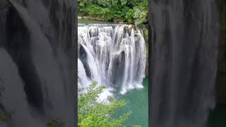 Beautiful Nature Waterfall #shorts #natural #waterfall