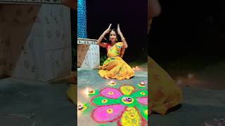 Aayi Hai Diwali 🎇 🪔#dance #ytshorts #trendingvideo #viraldance #newsong #diwalispecial #shorts