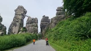 Externsteine im Teutelburger Wald. Sommerferien mit der Familie. #holiday #Urlaub #sommer #reisen