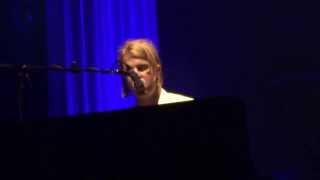 Tom Odell " Hold Me" @O2 Academy Brixton in London on 8 February 2014