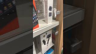 Bangladesh bashundhara City Complex Apple accessories #apple