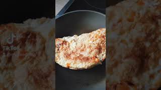 Breakfast | Quick n' Easy Omelette with Ham and Cheese