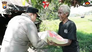 hidup sendirian tinggal di pondok Yang sangat sederhana