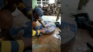 proses tanam resin di kayu