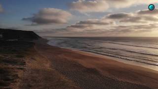 Praia ao Final do Dia - Drone 4K