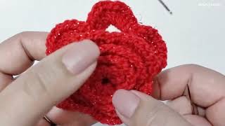 Crochet Rose design by Sakinart