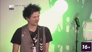 SUM 41 - Crazy Train (Ozzy Osbourne Cover)  MTV LIVE 2011