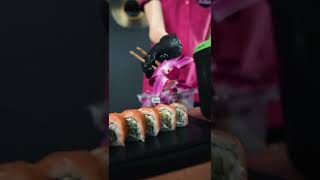 NovaSushi - Przygotowanie Sushi Rolki #shorts