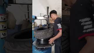 PROSES BONGKAR PASANG VELG RING 17 HSR #velgracing #automobile #velgmobil