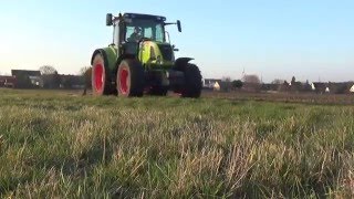 Wiesen schleppen mit Claas Arion 540