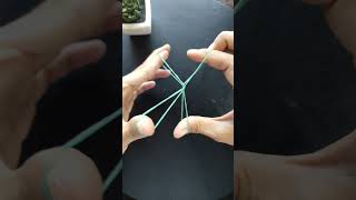 Trik menyatukan dua hati #tricks #rubberbandtrick #sulapkaret #shortsfeed