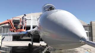 Sukhoi Su-27 Exterior Cleaning