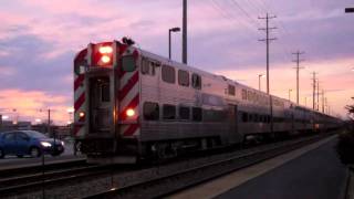 Inbound Metra Arriving Lake Cook Road Metra Station