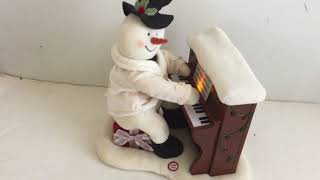 Hallmark dancing Snowman at piano jingle pals